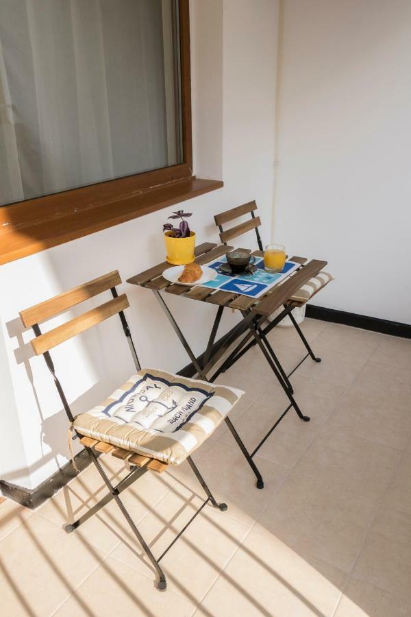 Margis Home Burgas ภายนอก รูปภาพ