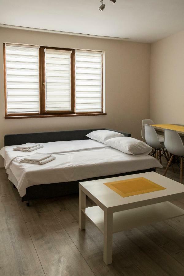 Margis Home Burgas ภายนอก รูปภาพ
